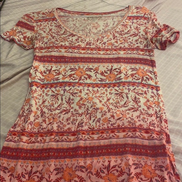 T-shirt - Picture 1 of 3